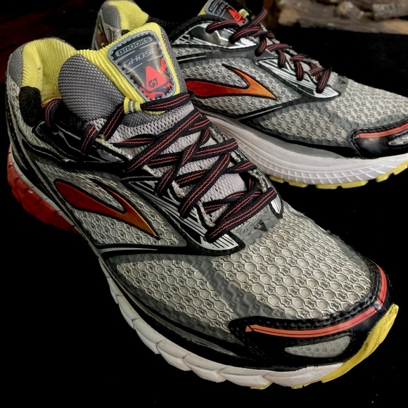 brooks ghost running shoes sale
